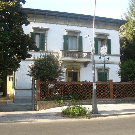 Villa Patrizia B&B Λούκα Εξωτερικό φωτογραφία