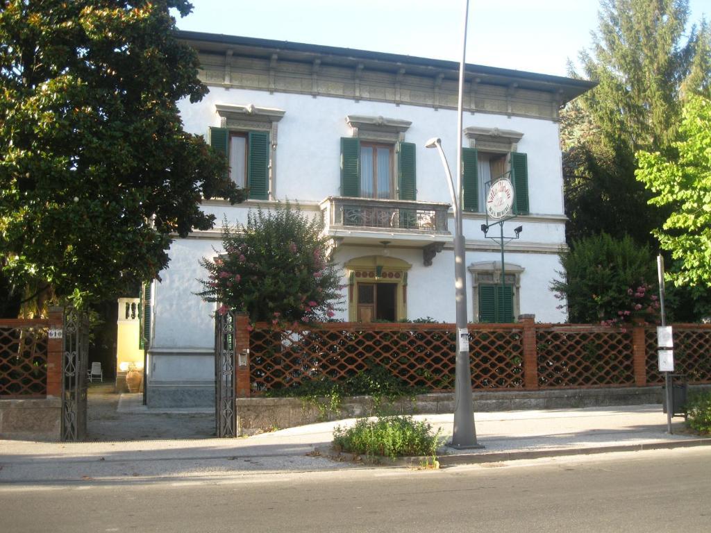 Villa Patrizia B&B Λούκα Εξωτερικό φωτογραφία